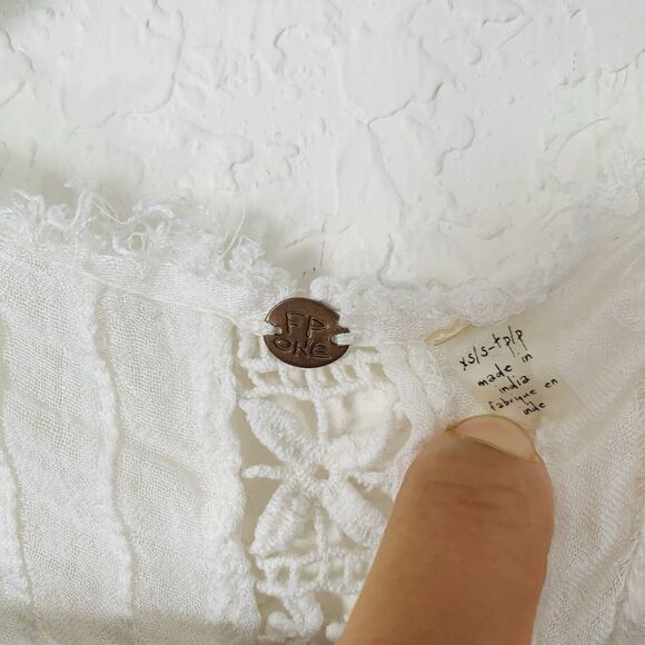 Free People One Willow Kimono White Lace Floral Open Front Tie Beach Boho Preppy - Picture 7 of 12